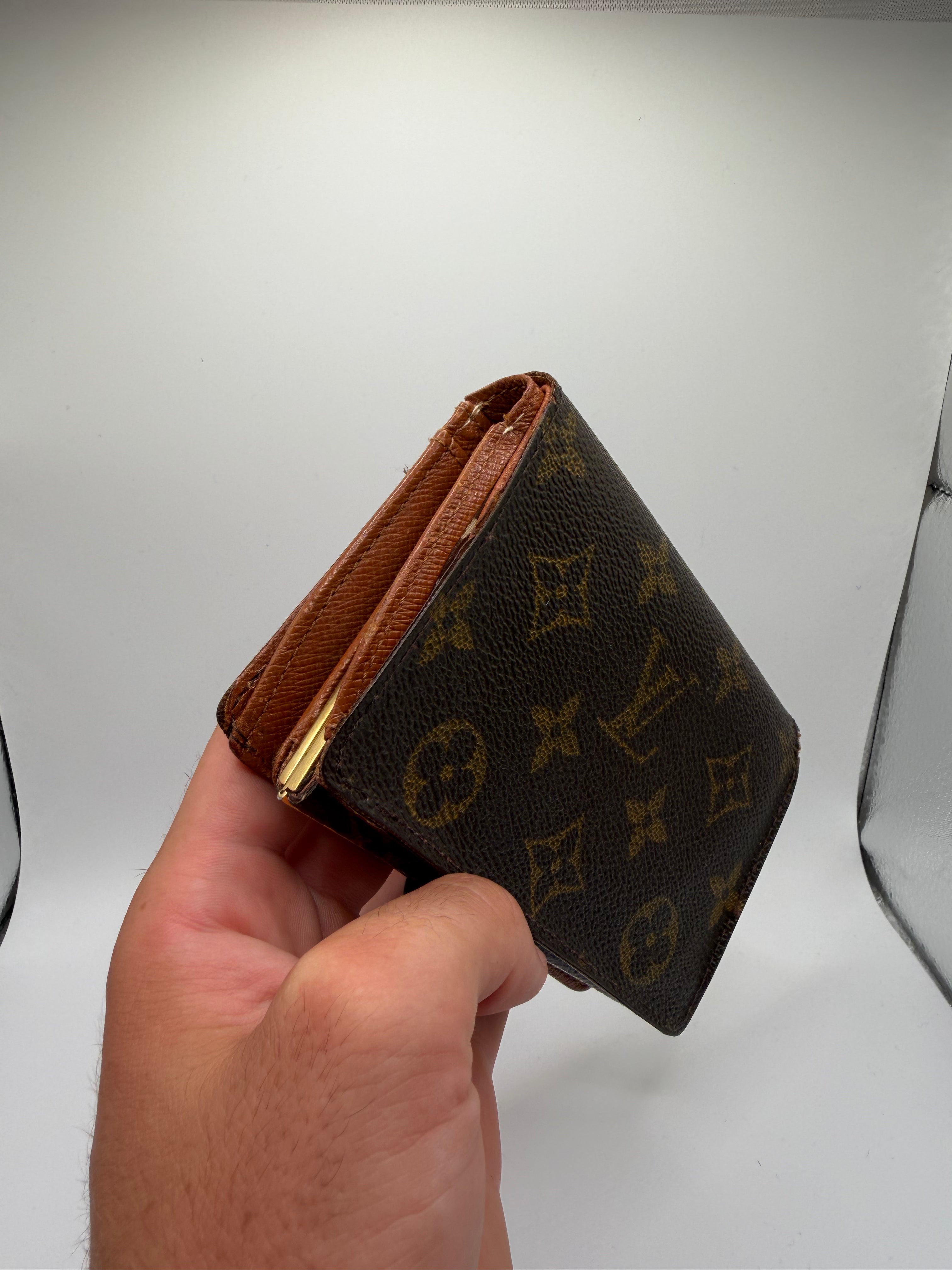 Louis Vuitton Portefeuille Compact STYL