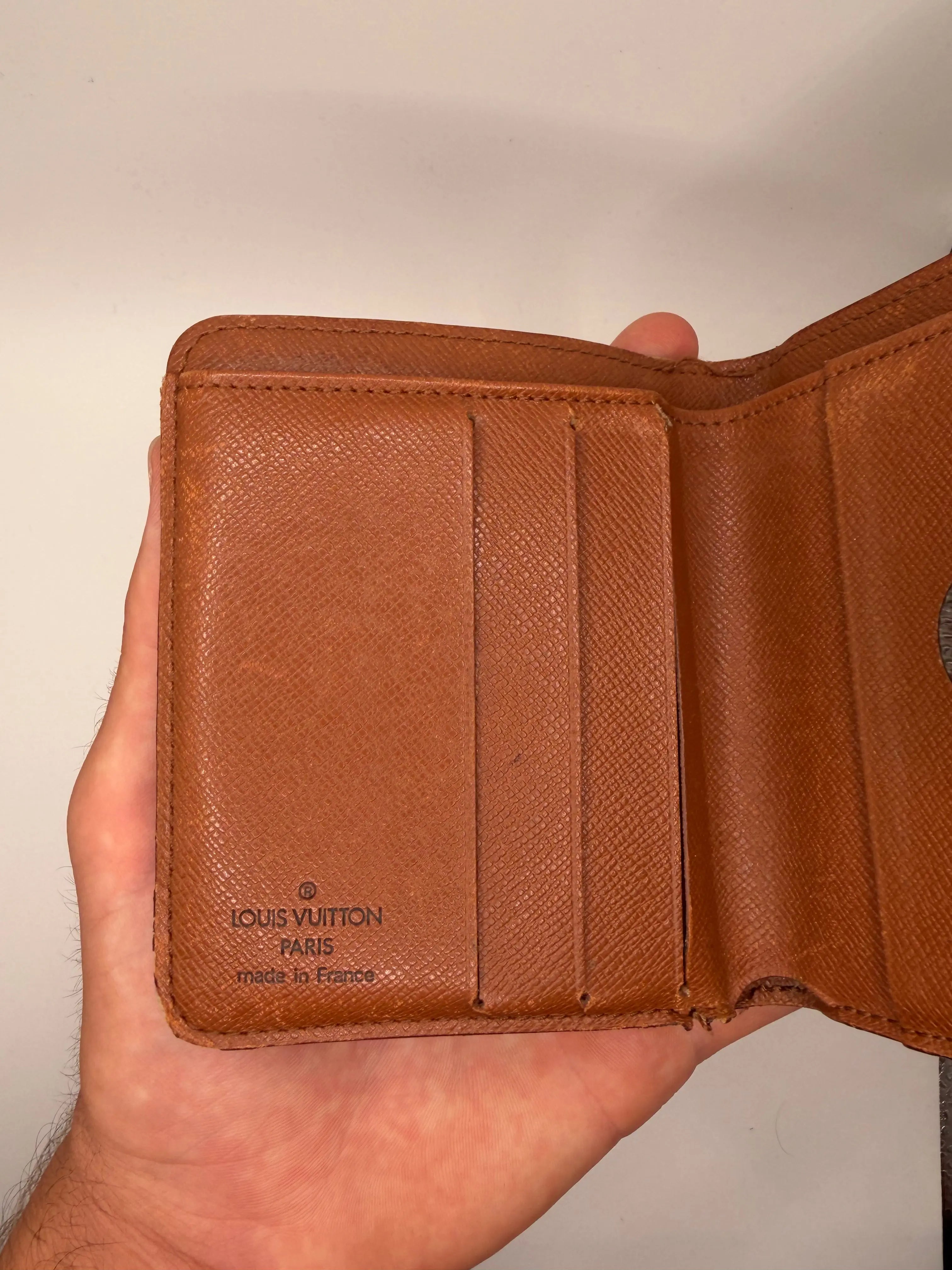 Le Portefeuille Louis Vuitton Compact Zip - Toile Monogram STYL