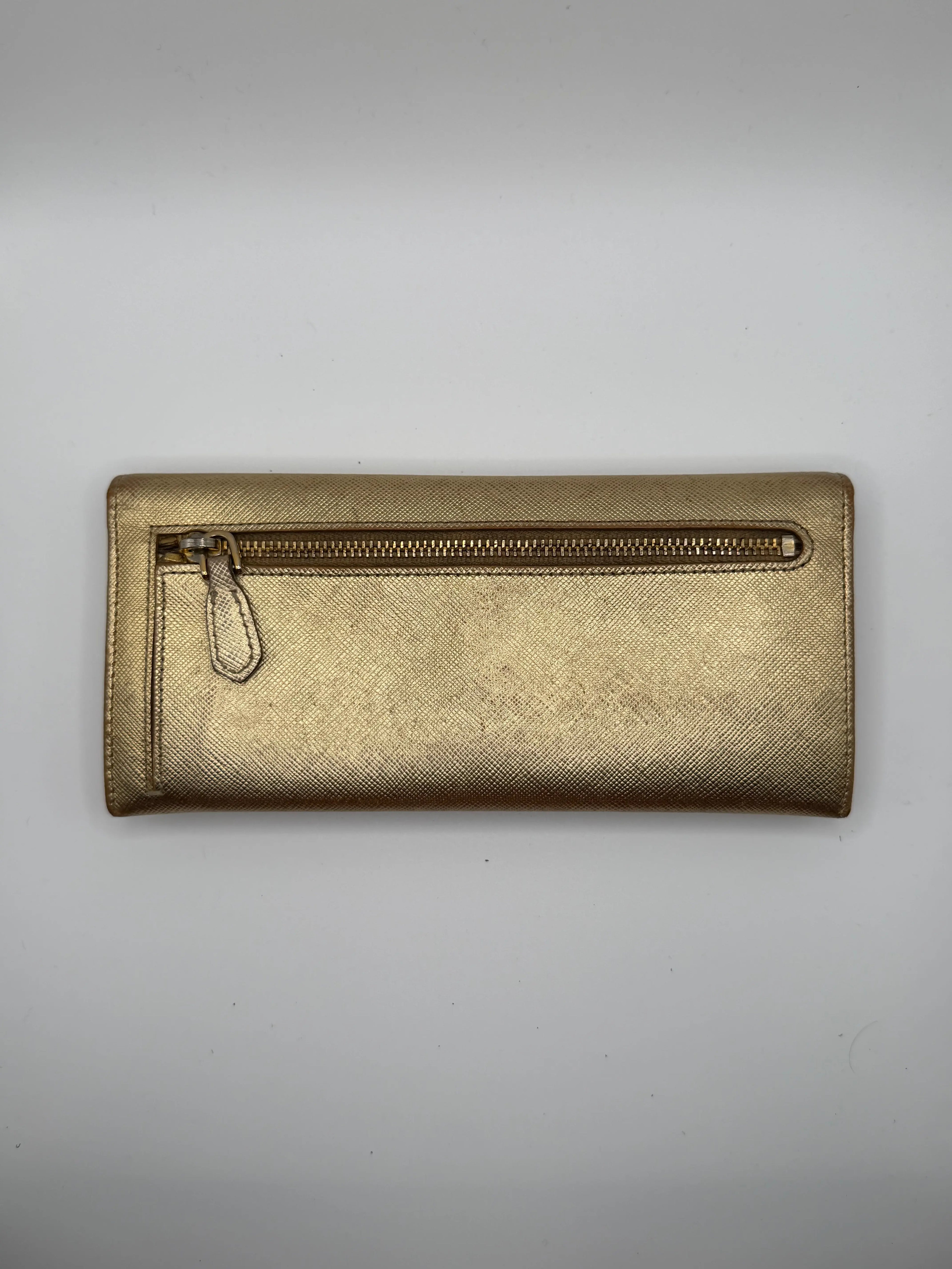 Le Portefeuille Long Prada - Cuir Saffiano Doré STYL