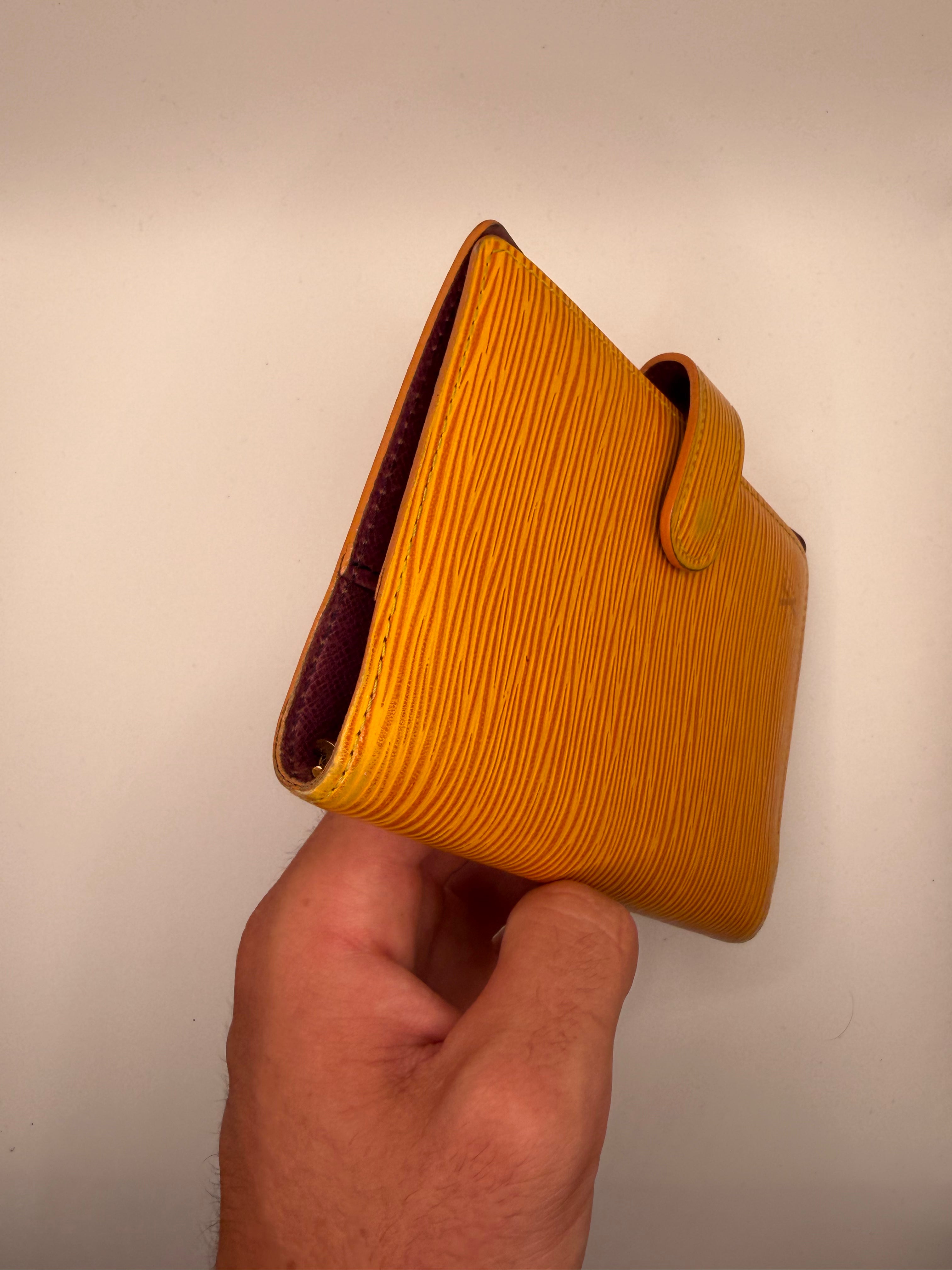 La Couverture Agenda MM Louis Vuitton - Cuir Épi Jaune STYL