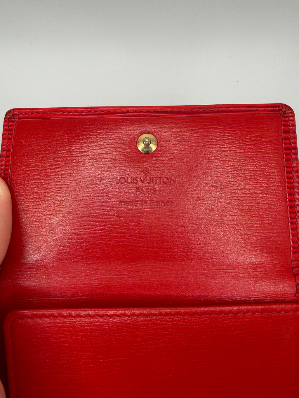 Le Portefeuille Louis Vuitton Élise - Cuir Épi Rouge STYL