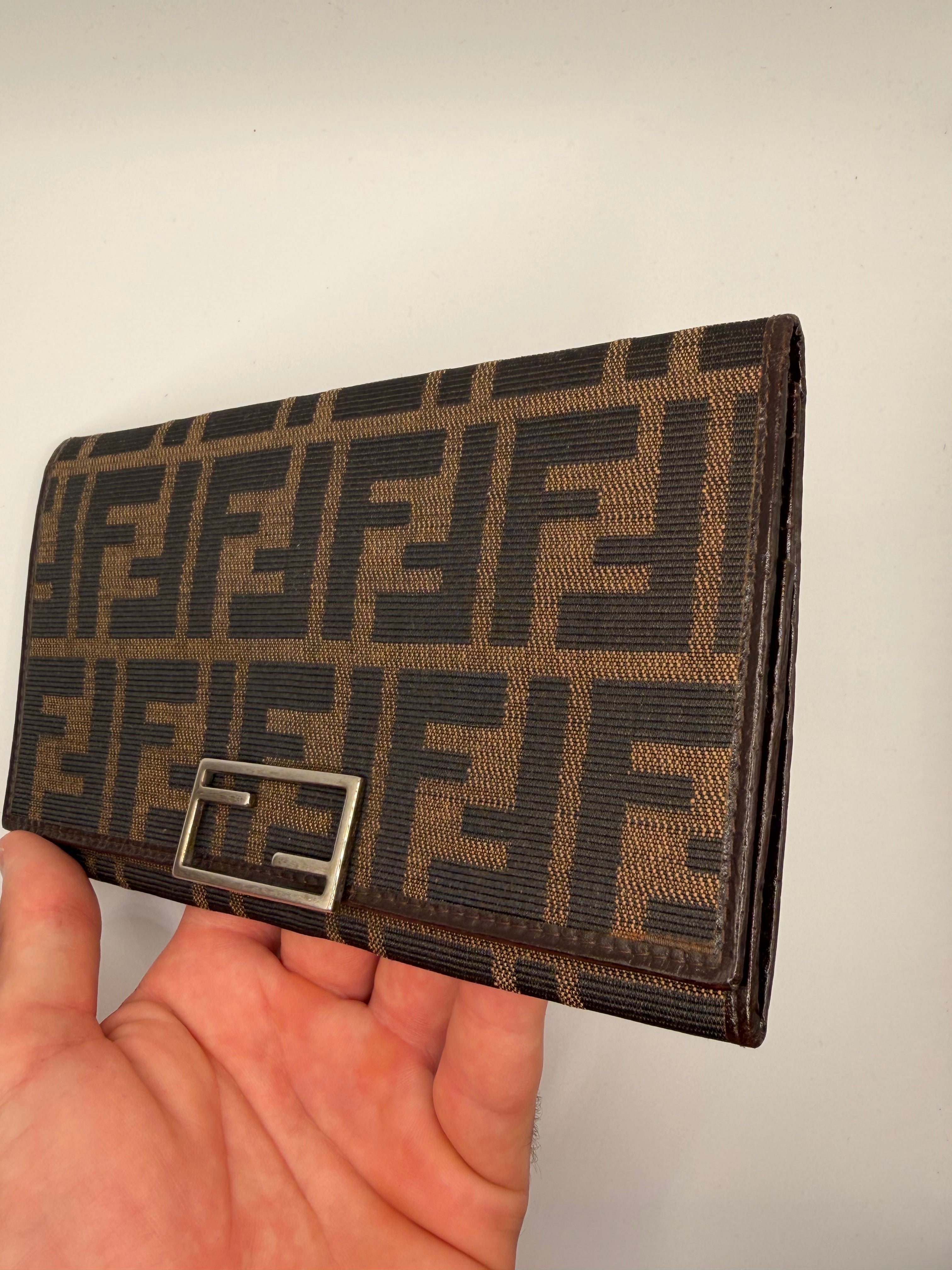 Le Portefeuille Fendi Zucca FF - Toile Monogram STYL