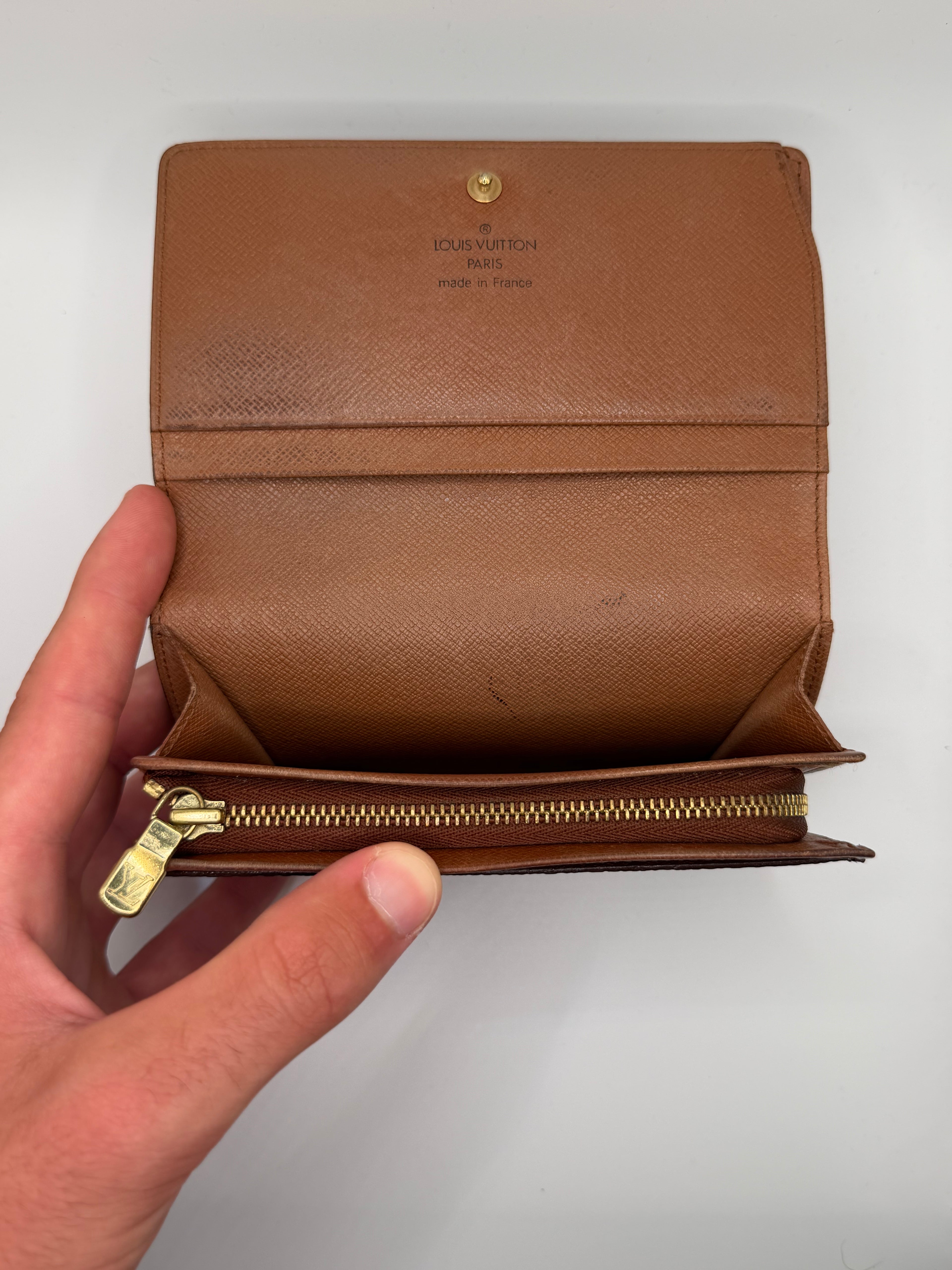 Le Portefeuille Louis Vuitton Trésor - Toile Monogram STYL