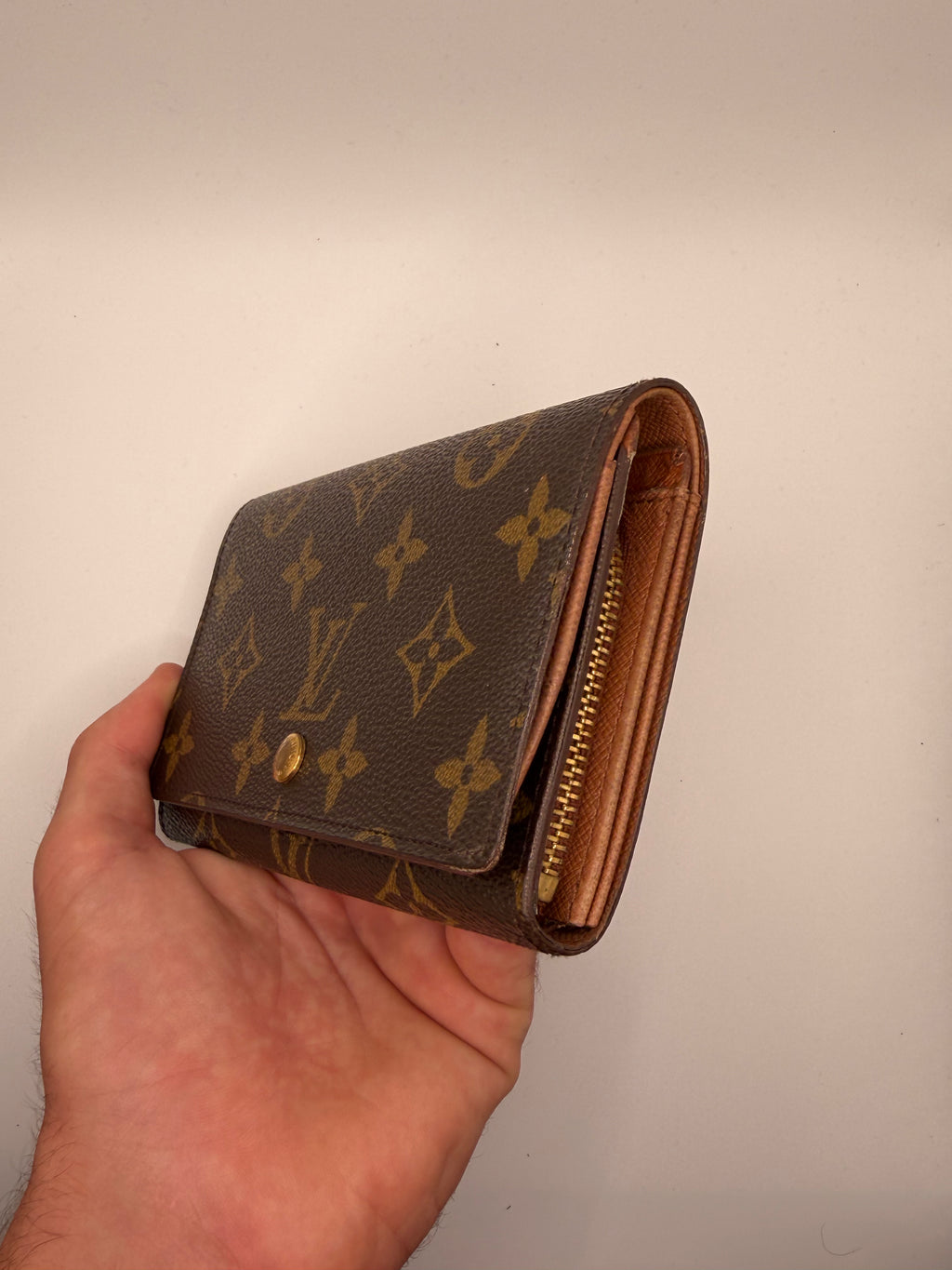 Le Portefeuille Louis Vuitton Trésor - Toile Monogram STYL
