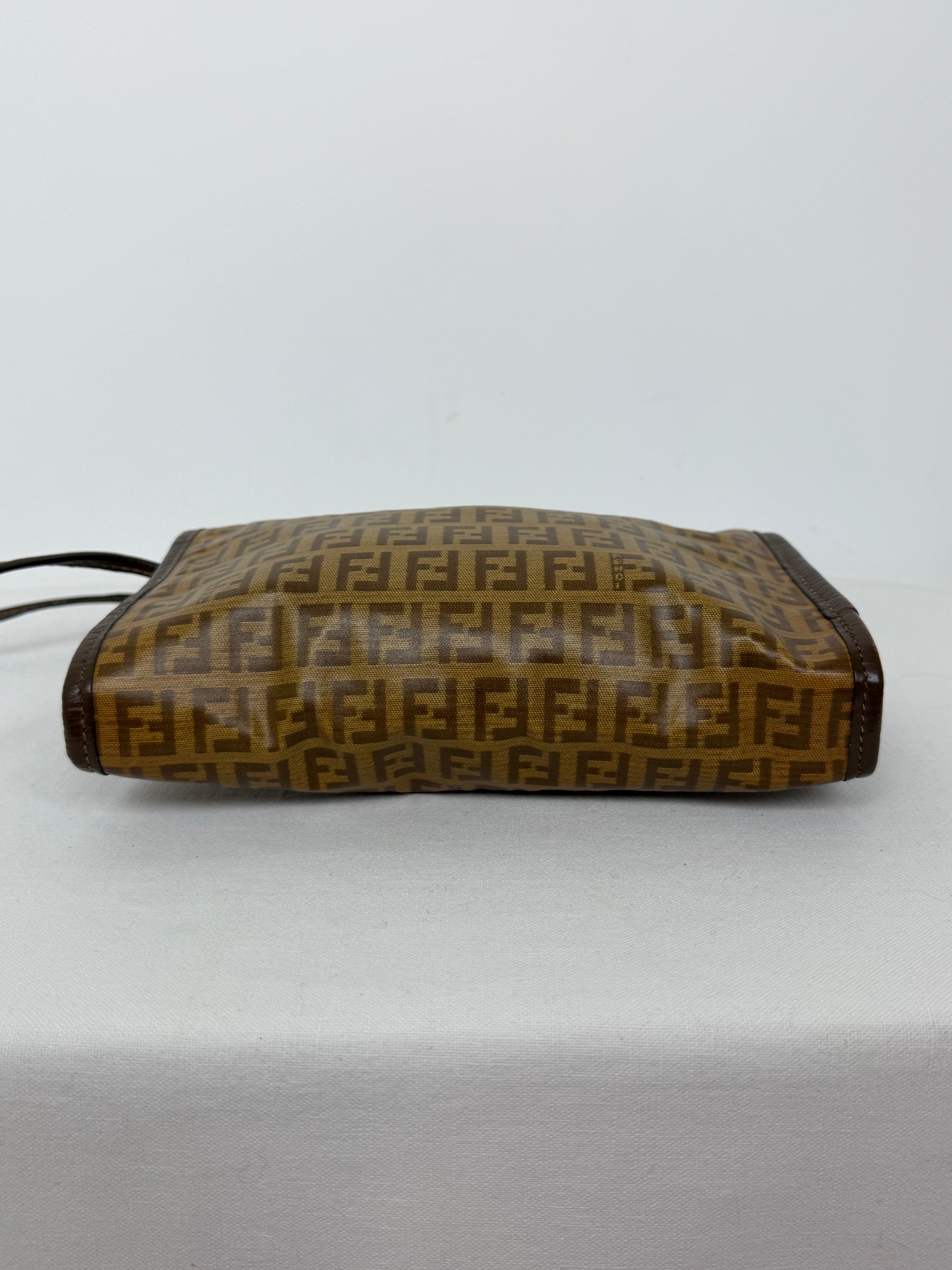 La Trousse de Toilette Fendi Zucca Vintage - Toile FF Monogram