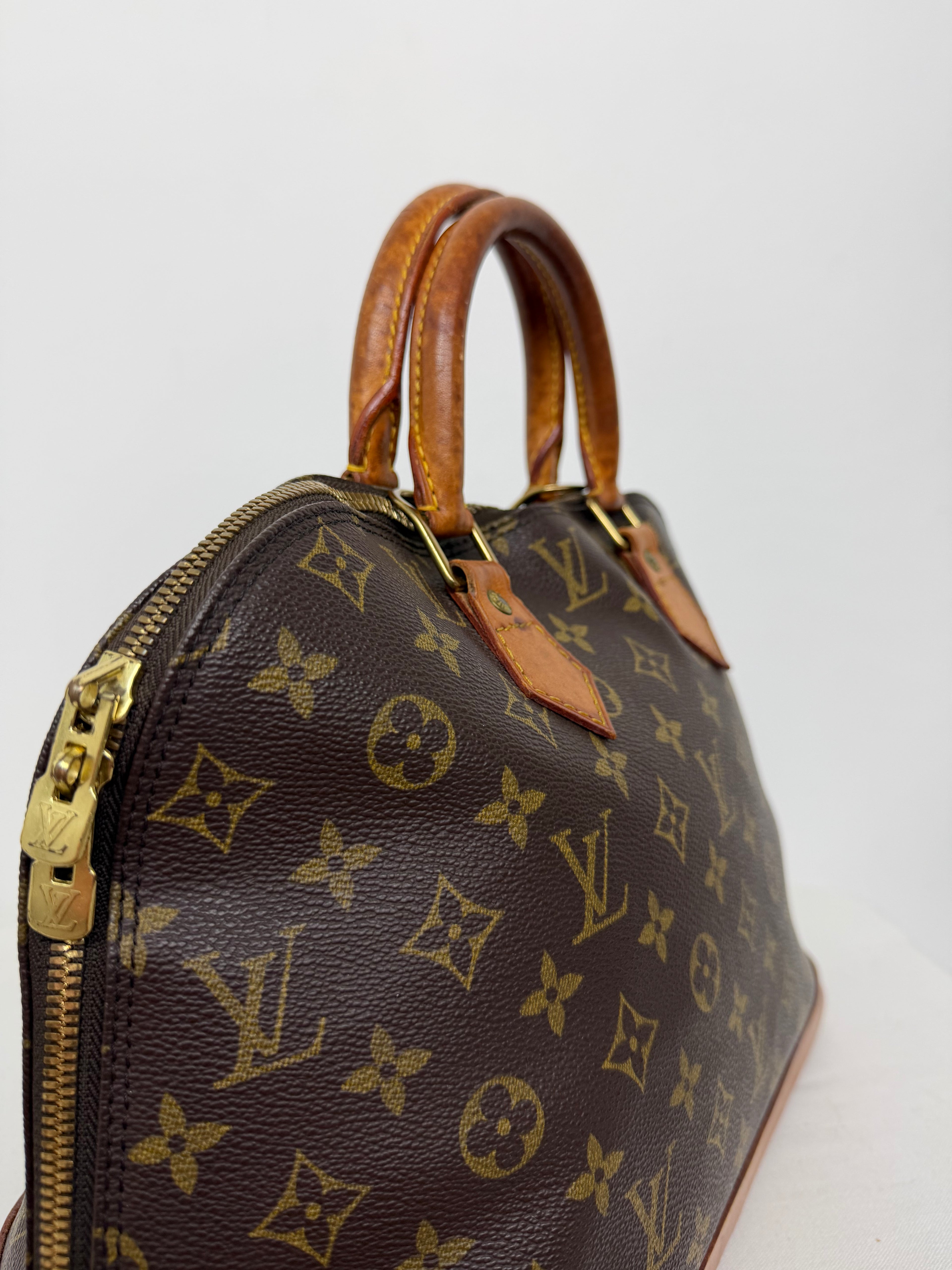 Le Alma PM Louis Vuitton - Toile Monogram